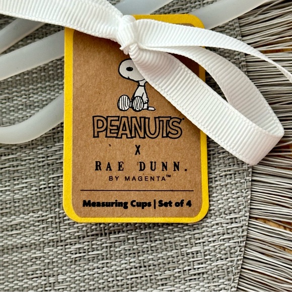 Rae Dunn Peanuts Snoopy Thanksgiving Pilgrim Measuring Cups 4 Designs NEW! - Picture 11 of 13